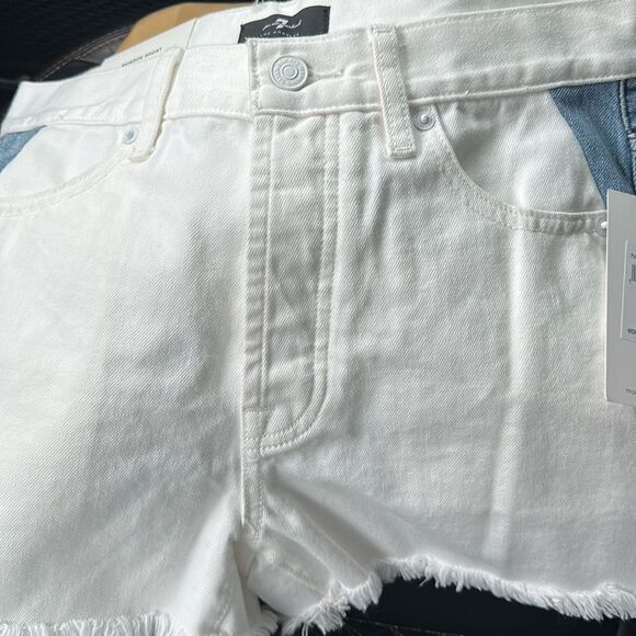 NEW 7 FOR ALL MANKIND
Monroe Colorblock Cut Off Denim Shorts - Picture 6 of 10
